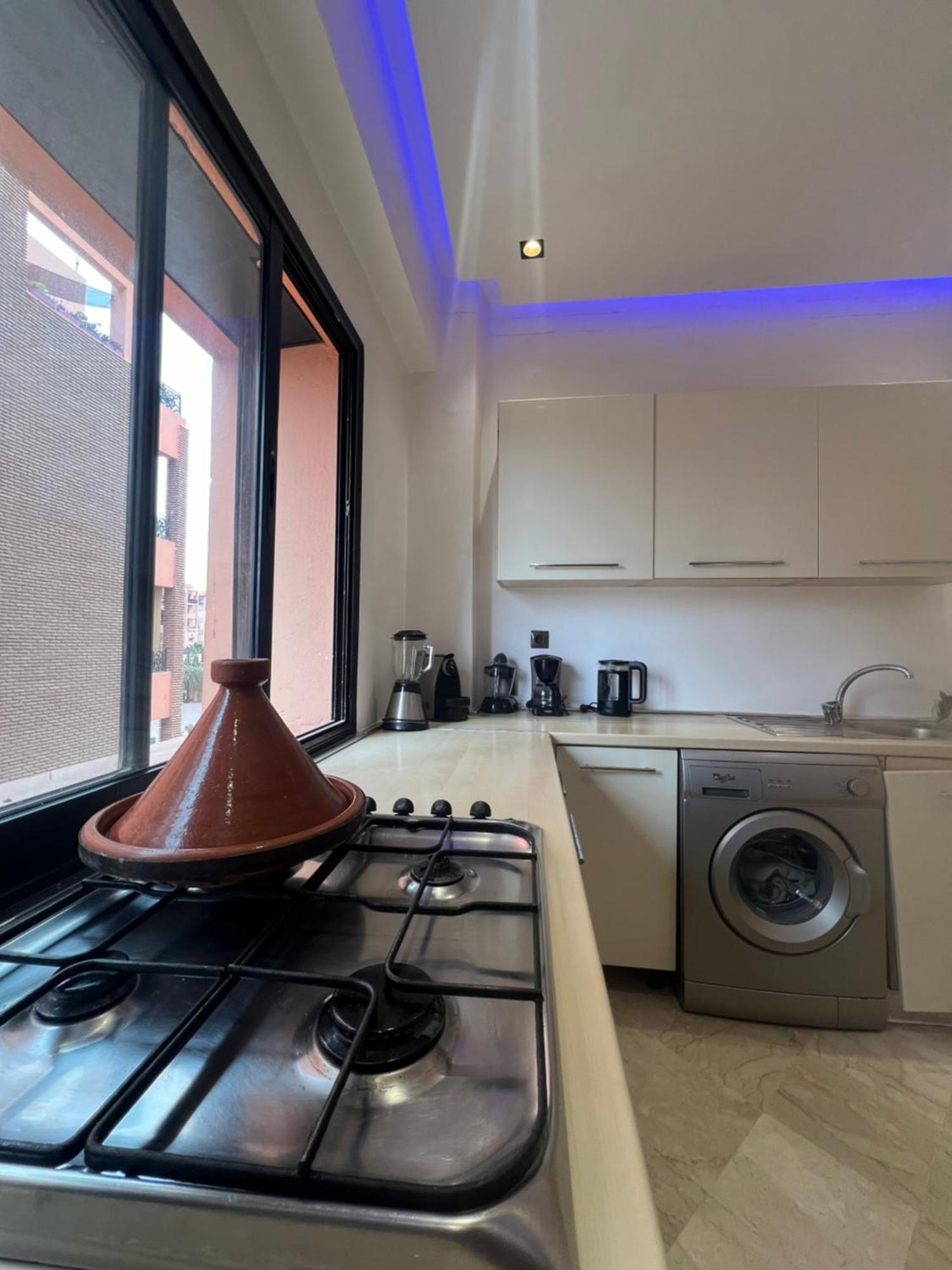 Hivernage - Stylish Apt In The Heart Of The City マラケシュ エクステリア 写真